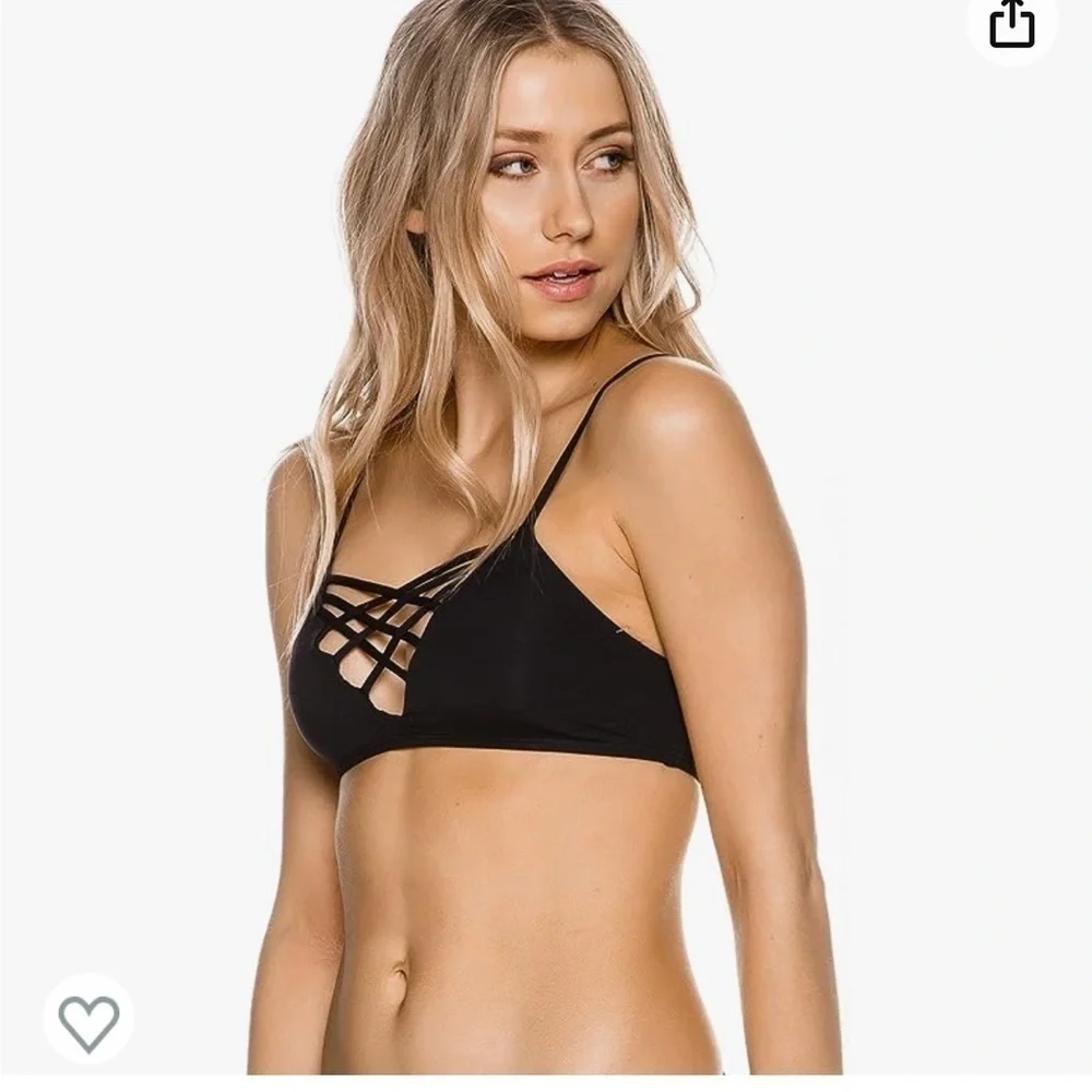 L*space Jaime Criss Cross Adjustable Straps Black Bikini Swimwear Top Sz Medium
